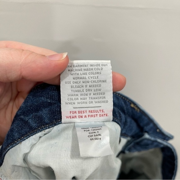 Torrid High Rise Straight Jeans Raw Hem Distressed Size 20 Regular - Picture 10 of 11